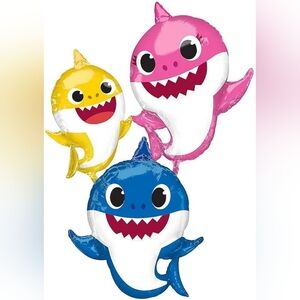 Nickelodeon Baby Shark Giant Gliding Foil Balloon 66"